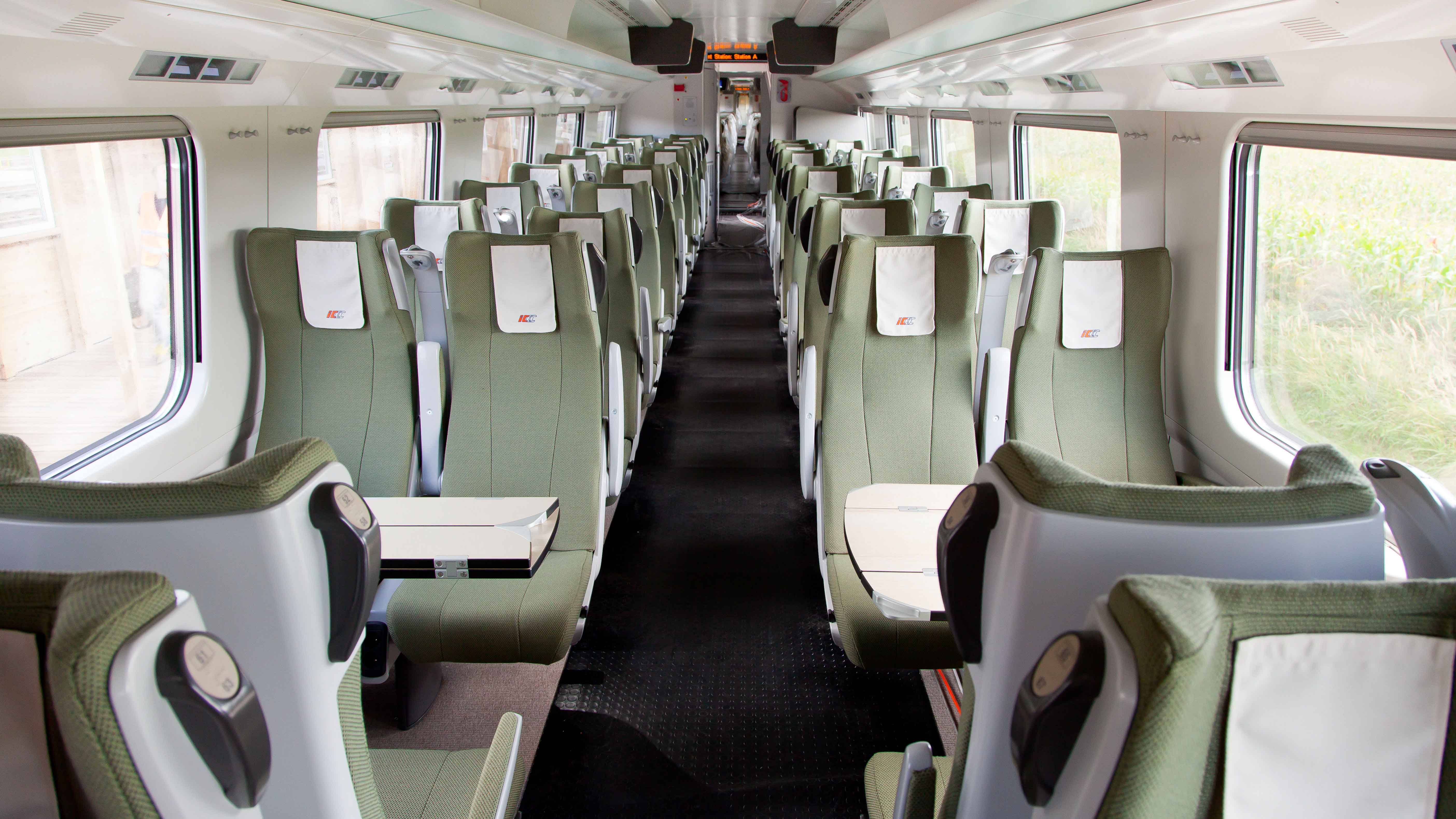 Express InterCity Premium 7-2