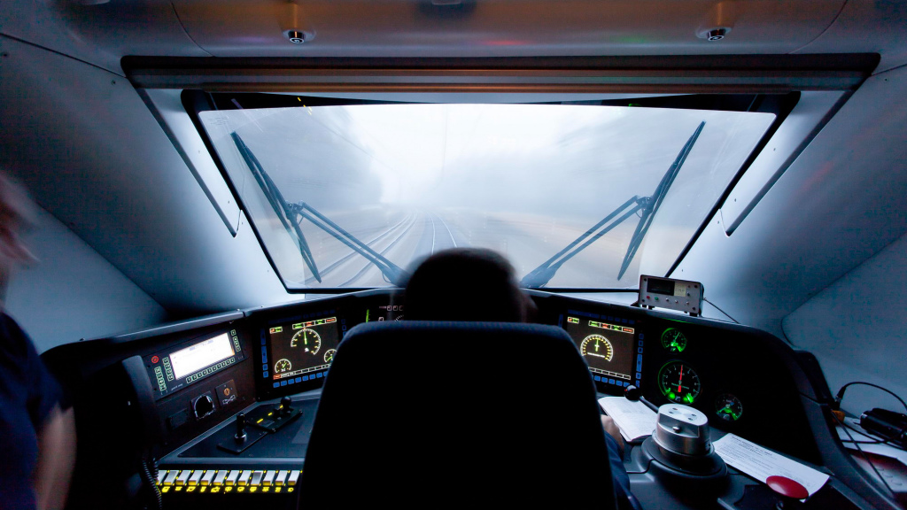 Express InterCity Premium 9-2
